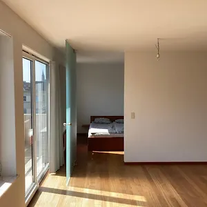1 Chambre Meublé Et Terrasse à 10 Min Du Centre De Appartement